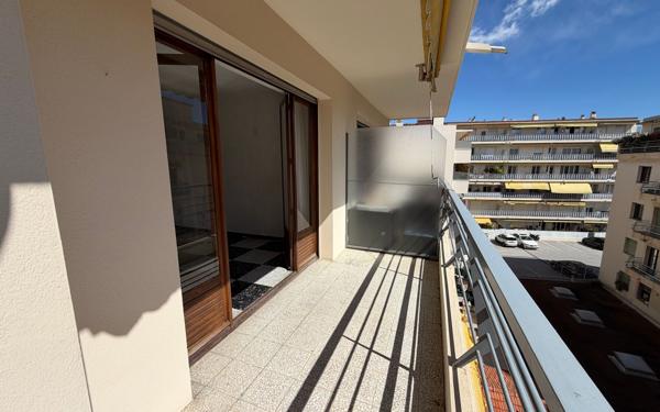 Appartement à vendre    2 pièces • 52,45 m2 Cannes