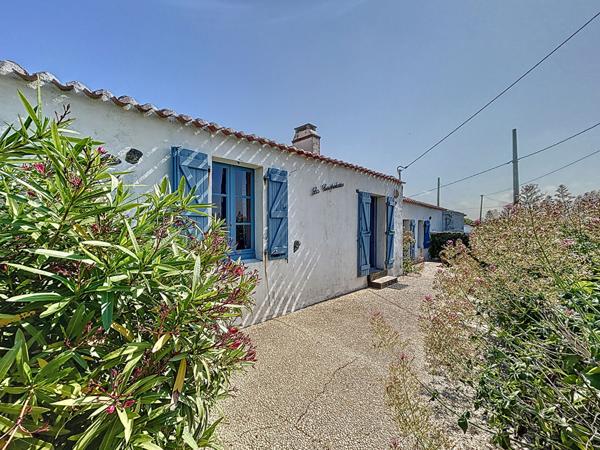 TRES RARE- Maison sur site d'exception à Bouin