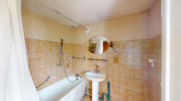 A VENDRE Maison Marguerittes 5 pièce(s) secteur GMF