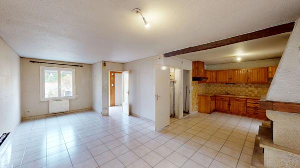 A VENDRE Maison Marguerittes 5 pièce(s) secteur GMF