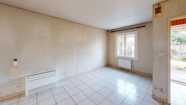 A VENDRE Maison Marguerittes 5 pièce(s) secteur GMF