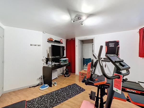 Maison 5 pièces - 310 m²