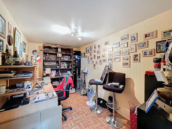 Maison 5 pièces - 310 m²