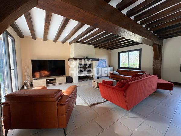 Villa Pullay 6 pièce(s) 185m²