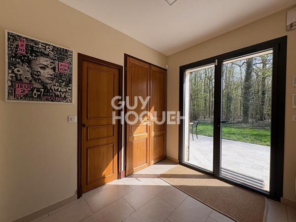 Villa Pullay 6 pièce(s) 185m²