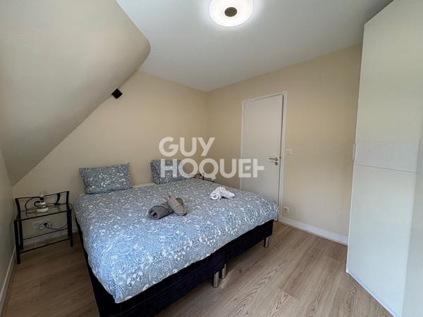 Villa Pullay 6 pièce(s) 185m²