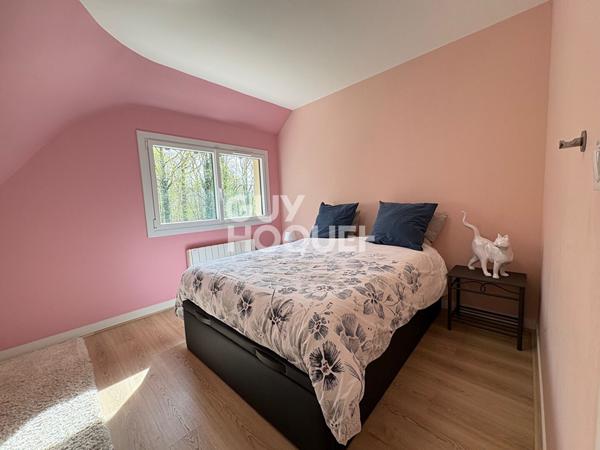 Villa Pullay 6 pièce(s) 185m²