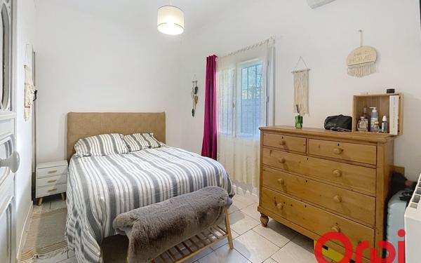 Appartement à vendre    4 pièces • 118,84 m2 Marseille 11