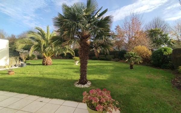 Maison à vendre    6 pièces •  Landivisiau