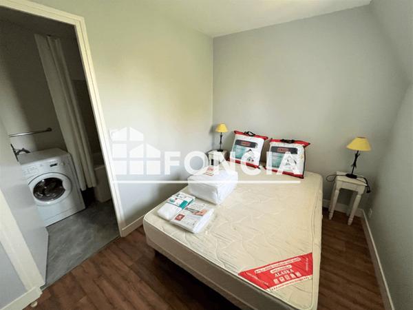 Location Appartement meublé 2 pièces 33.97 m² - 53 RUE CHANOINE DE VILLENEUVE Chatellerault 86100