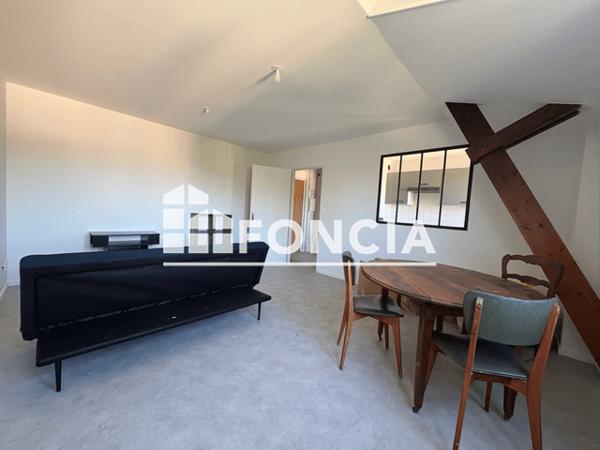 Location Appartement 3 pièces 59.11 m² - 9 RUE DU FAUBOURG DU PONT NEUF Poitiers 86000