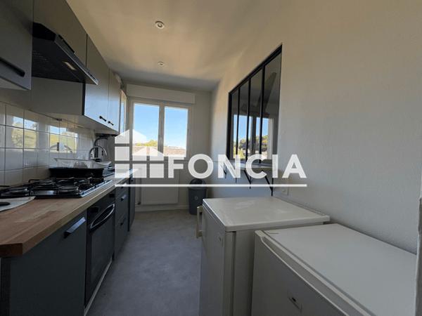 Location Appartement 3 pièces 59.11 m² - 9 RUE DU FAUBOURG DU PONT NEUF Poitiers 86000