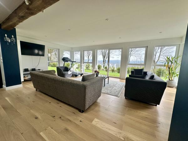 Maison 6 pièce(s) 4 chambre(s) 179 m²