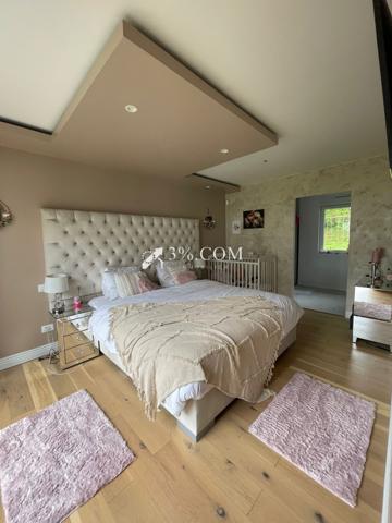 Maison 6 pièce(s) 4 chambre(s) 179 m²