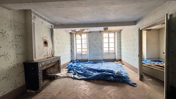 Appartement à rénover en plein coeur de Saint-Marcellin