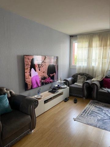 Appartement à FLEURY LES AUBRAIS (45400)