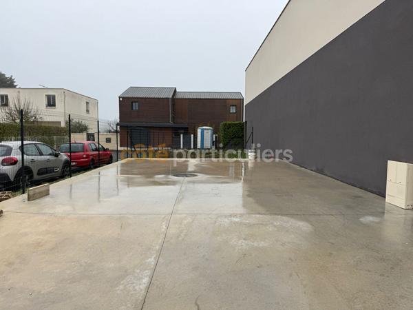 Location Local commercial111 m² - 4 Pièces - CESSON (77240)
