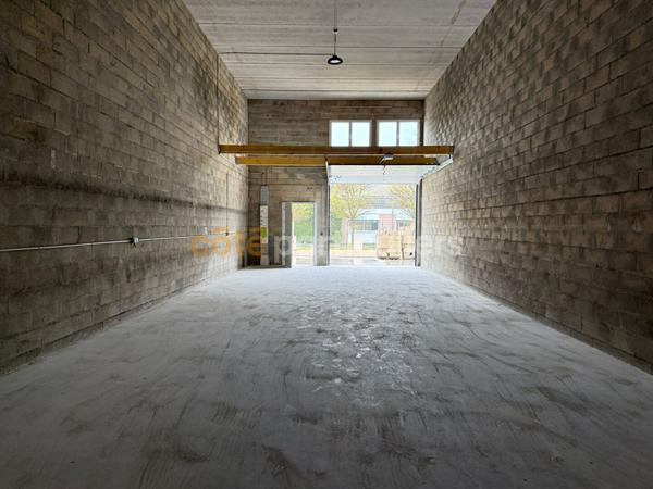 Location Local commercial111 m² - 4 Pièces - CESSON (77240)