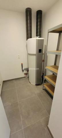 Location                                                      Maison
                        
                     4 pièces                      73 m2                     à Saint-Jean-d'Angély