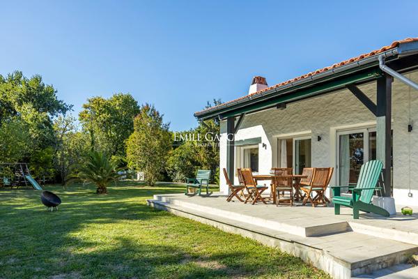 A vendre Maison de caractère vue montagnes Arbonne