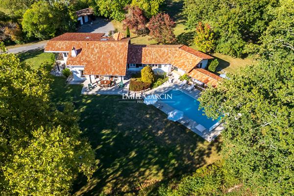 A vendre Maison de caractère vue montagnes Arbonne