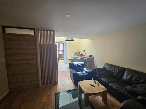 Maison de village 2 étages, 3 pièces + dressing