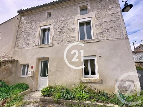 Maison à vendre  4 pièces - 93 m2 ST LAURENT DE COGNAC - 16