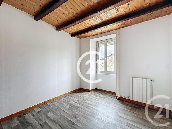 Maison à vendre  4 pièces - 93 m2 ST LAURENT DE COGNAC - 16