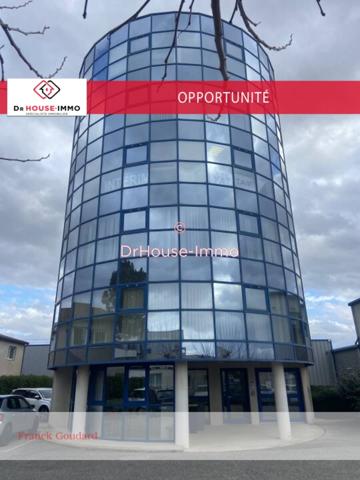 Bureau à vendre 5 pièces de 135 m²