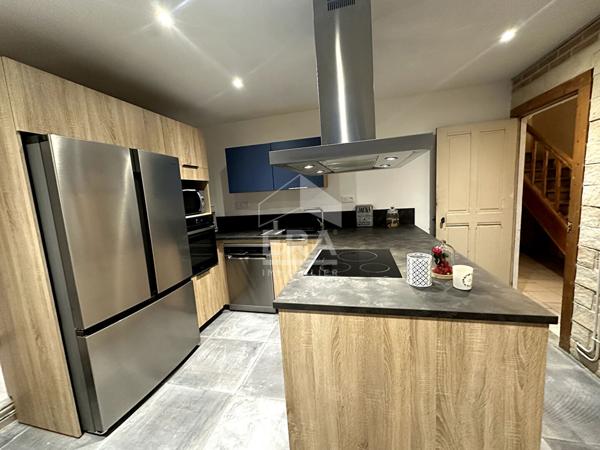 Maison à vendre située à Longueil Sainte Marie de 7 pièces