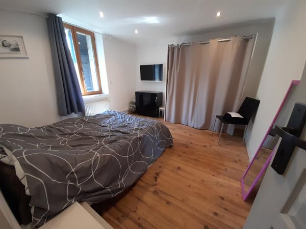 Maison à vendre située à Longueil Sainte Marie de 7 pièces