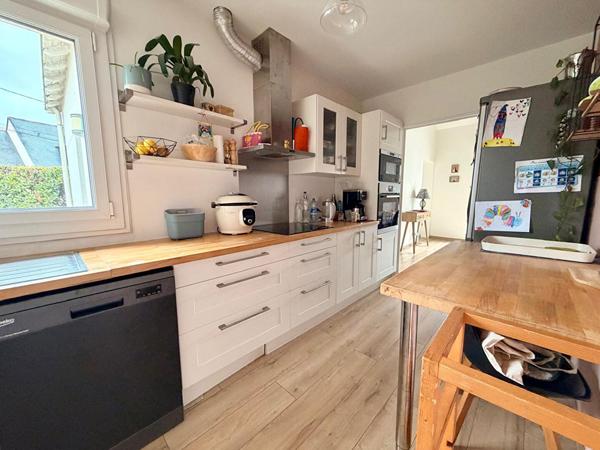 Vieux Doulon -  dans un quartier calme, à prox. de tous les services, belle maison récente de 3 chb. Jardin et garage.