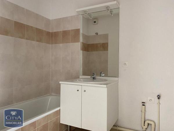 Appartement à louer 3 pièces 56.46m²