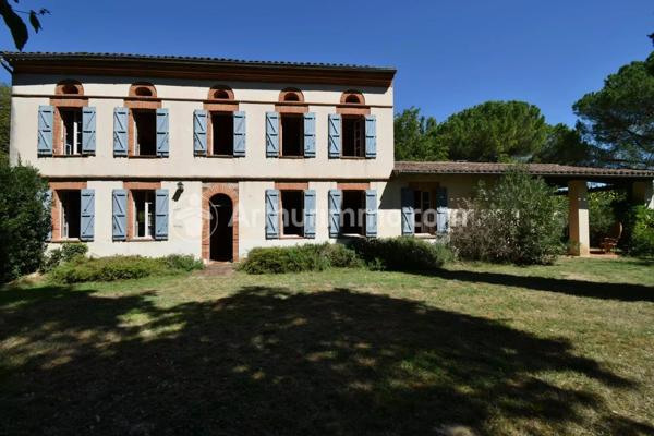 Vente                                                      Maison
                        
                     5 pièces                      215 m2                     à Villemur-sur-Tarn