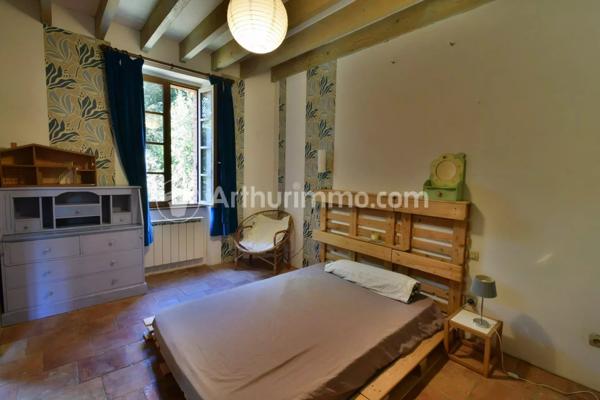Vente                                                      Maison
                        
                     5 pièces                      215 m2                     à Villemur-sur-Tarn