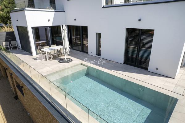 Maison 7 pièce(s) 6 chambre(s) 182.82 m²