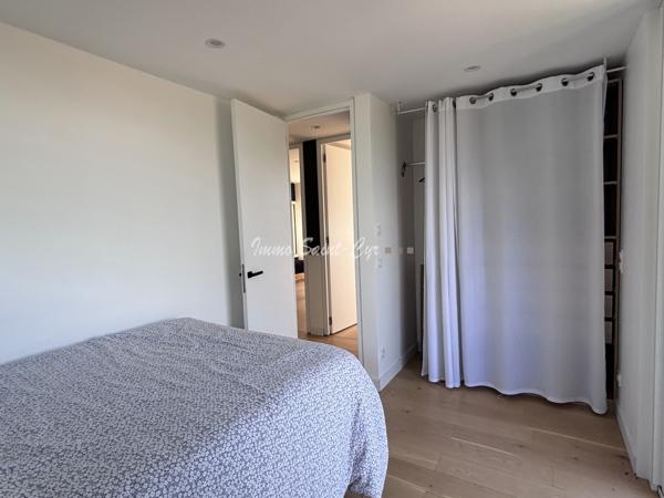 Maison 7 pièce(s) 6 chambre(s) 182.82 m²