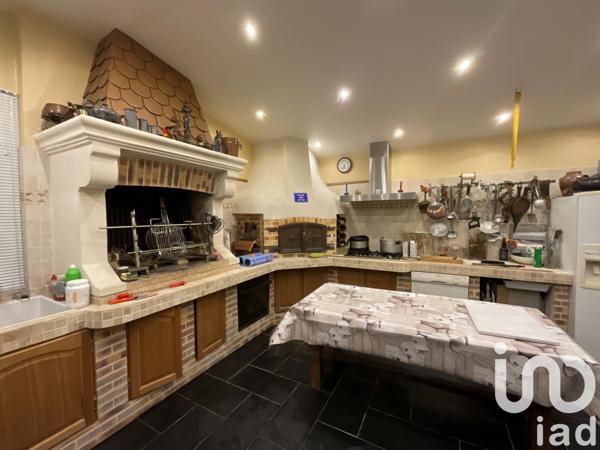 Maison rustique 5 pièces de 130 m² à Bernay (27300)