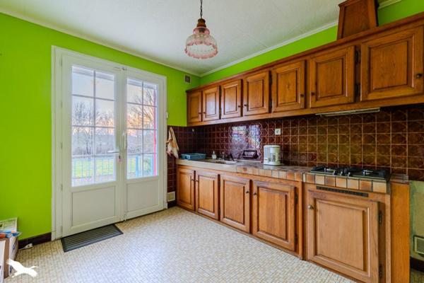 Maison à vendre |  Saint-Seurin-sur-l'Isle |  5 pièces | 130 m²