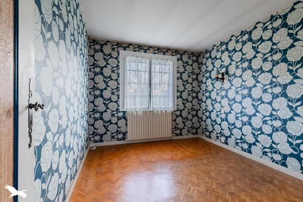 Maison à vendre |  Saint-Seurin-sur-l'Isle |  5 pièces | 130 m²