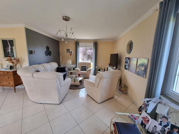 PAVILLON 3 chambres  +  SOUS SOL