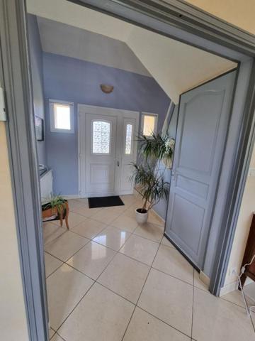 PAVILLON 3 chambres  +  SOUS SOL