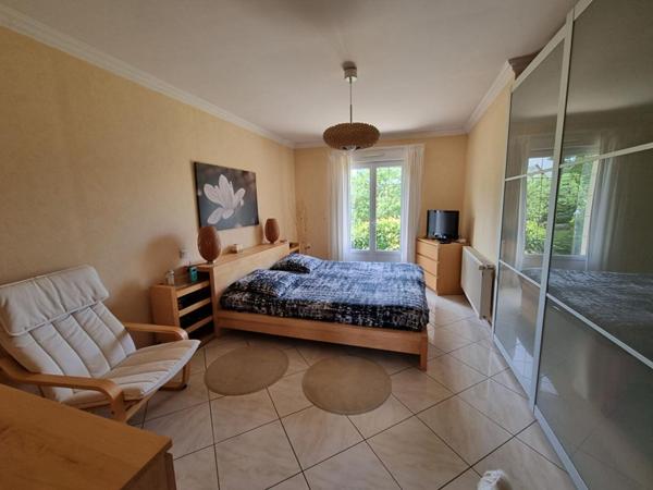 PAVILLON 3 chambres  +  SOUS SOL