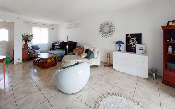 Maison à vendre    5 pièces •  Marseillan