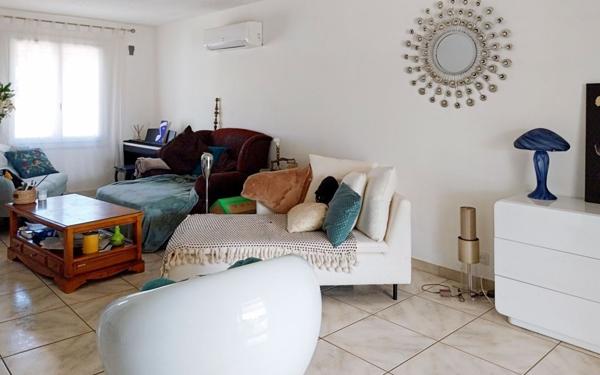 Maison à vendre    5 pièces •  Marseillan