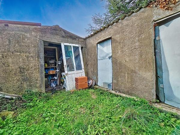 Maison de village avec jardin de 2000m² et vue panoramique – Graissessac