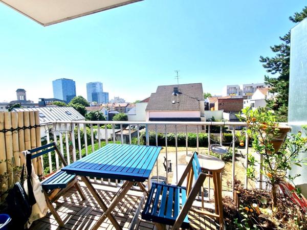 Appartement à MONTREUIL (93100)