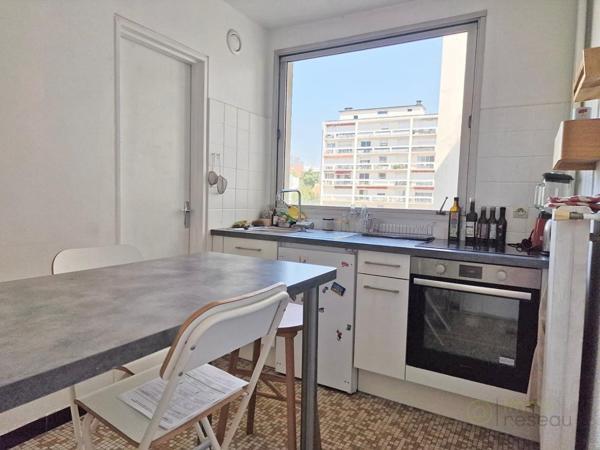 Appartement à MONTREUIL (93100)