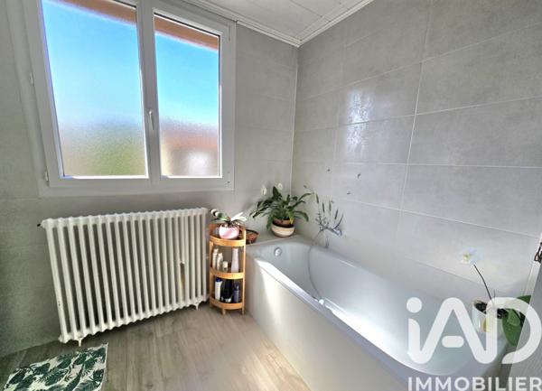 Maison à vendre 5 pièces 103 m² Sainte-Savine