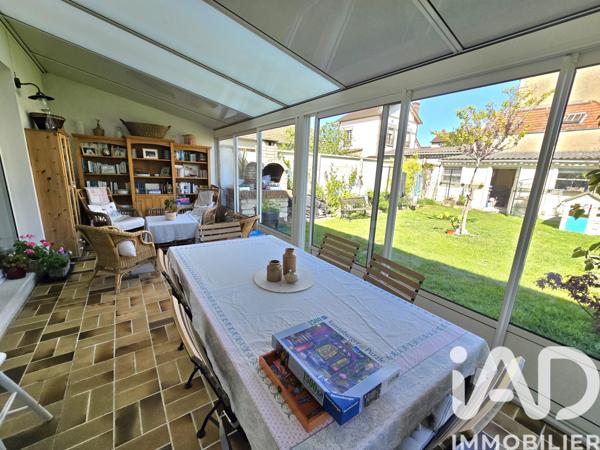 Maison à vendre 5 pièces 103 m² Sainte-Savine